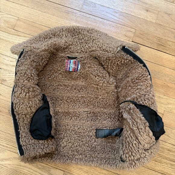 Urban Ourtfitters BDG Retro Colorblock Sherpa Vest NWOT Size Small - Picture 6 of 14